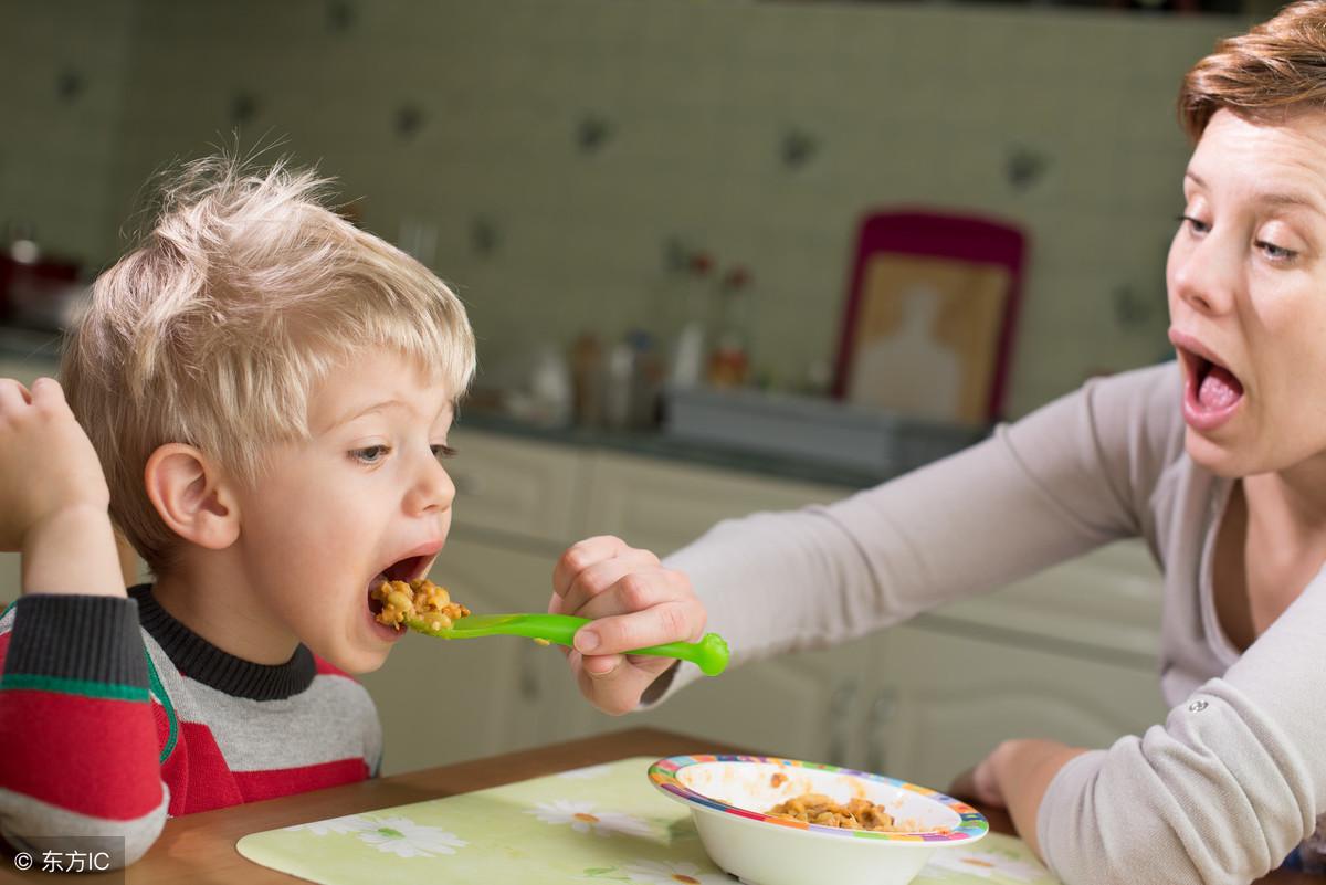 孩子食物中毒会有什么后遗症嘛_孩子中毒会留下后遗症吗_食物中毒的孩子