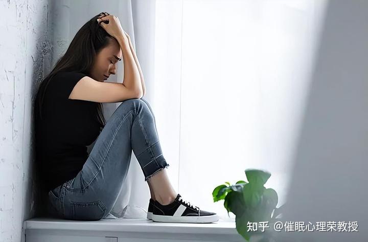 有“想死”的念头是抑郁症吗？想死的时候怎么办？